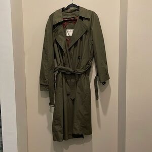 COPY - Towne From London Fog dark green trench coat